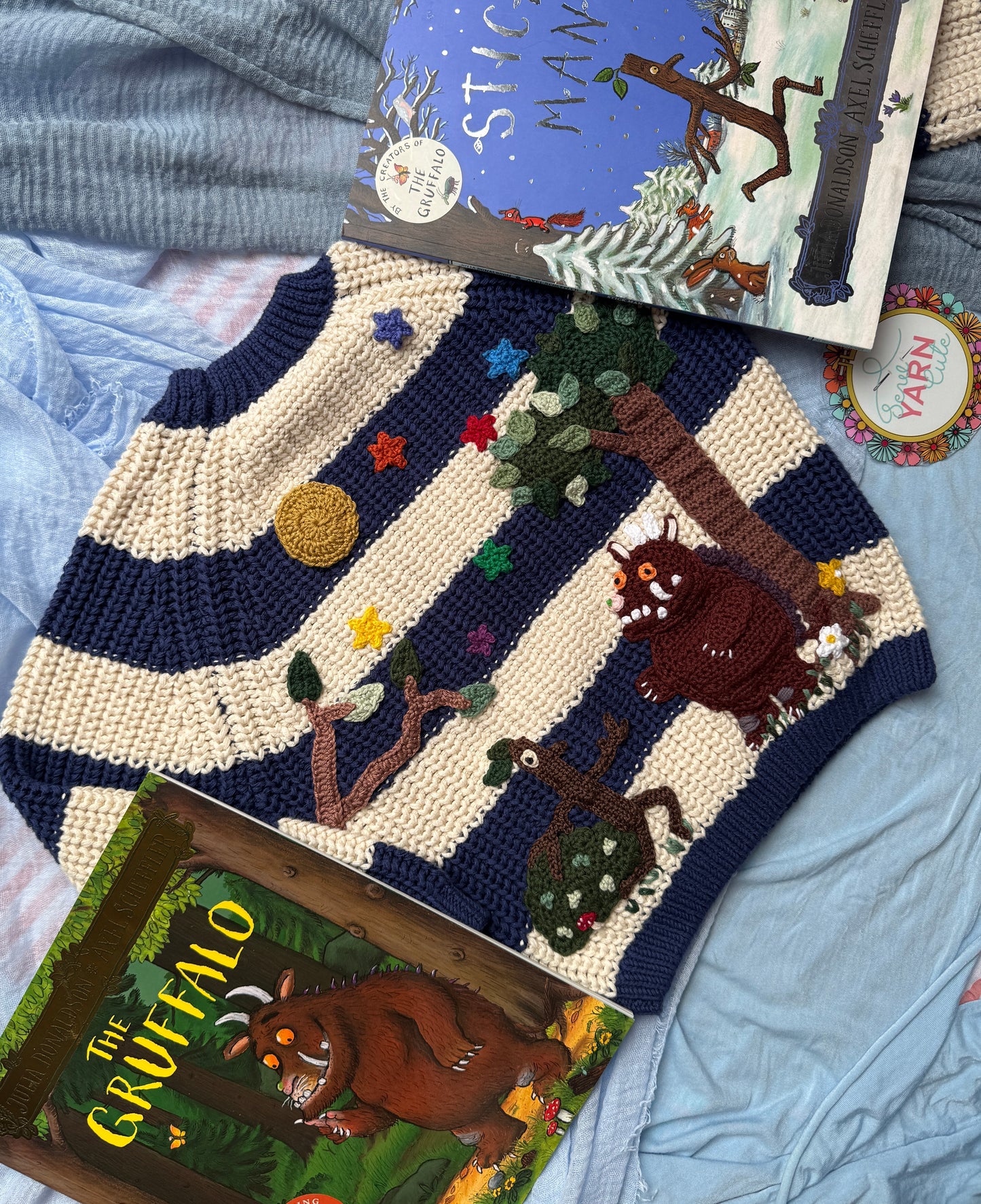 Custom crochet appliqué design deposit