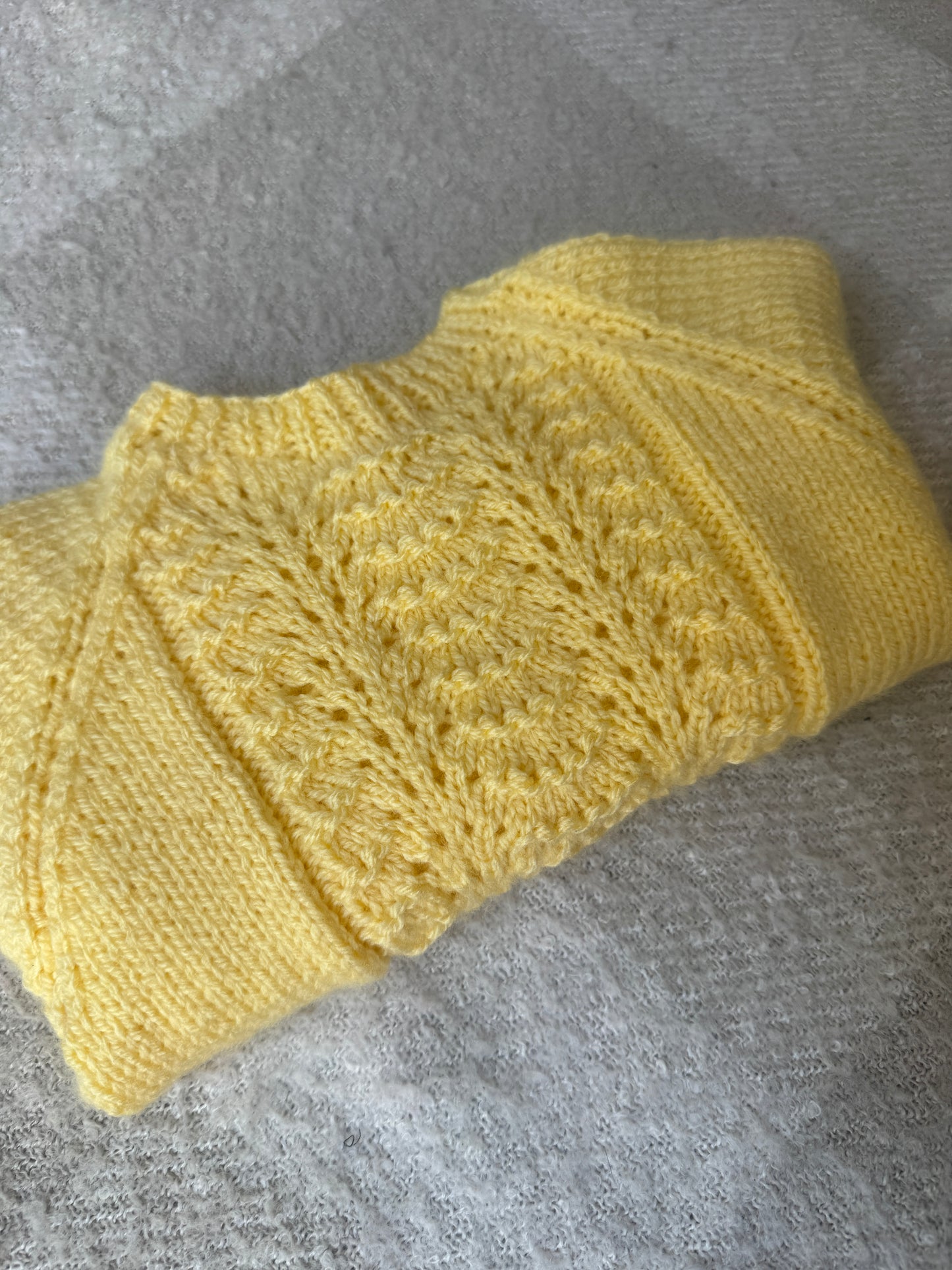 9-12months butter yellow jumper