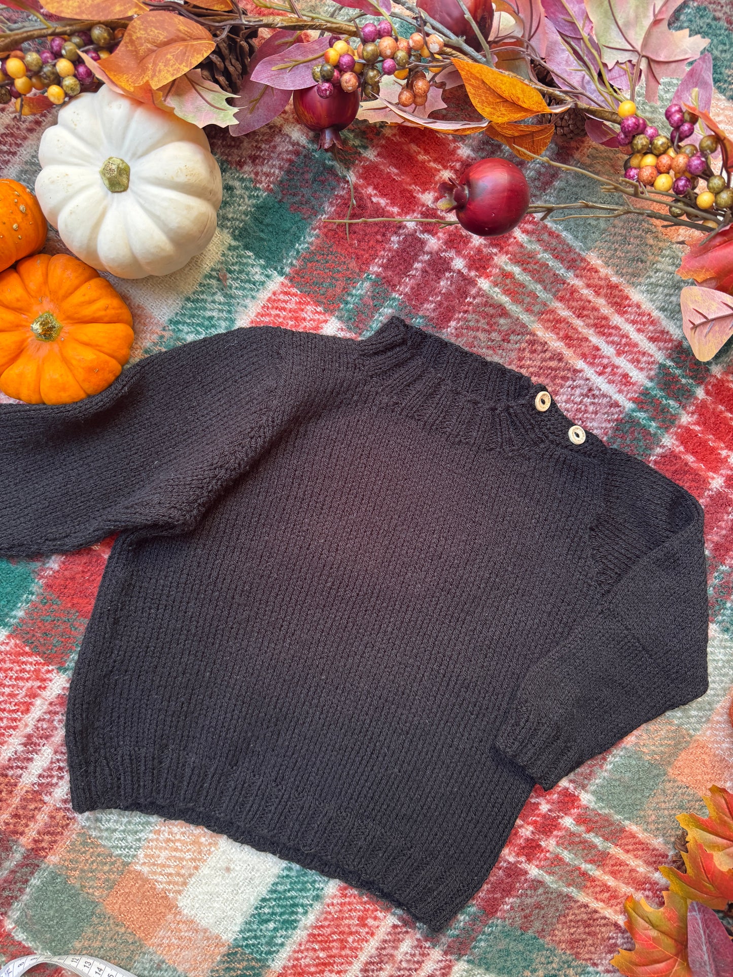 2-4 Years Spooky black jumper (preloved)