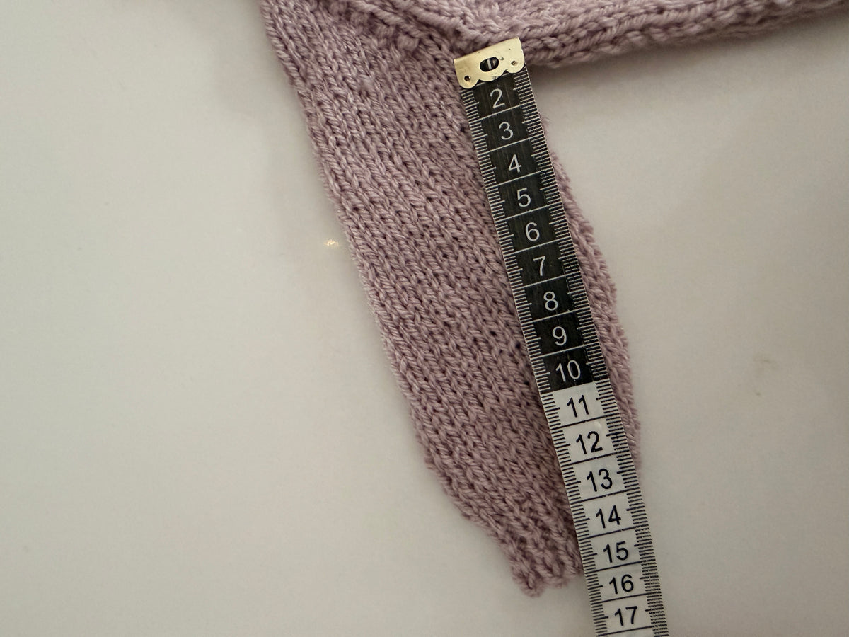 0-3m mushroom cardigan (lilac undertone)