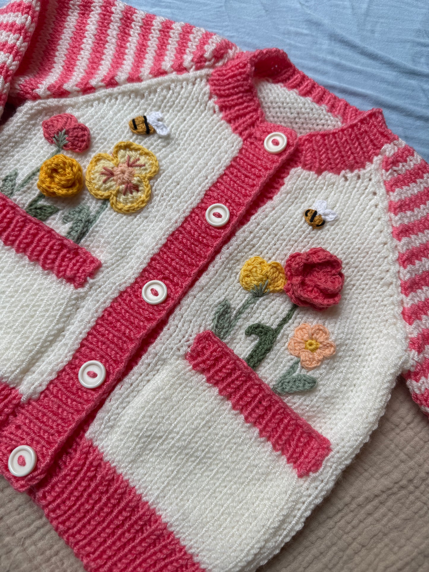 Bumble Bee Applique Crochet Pattern