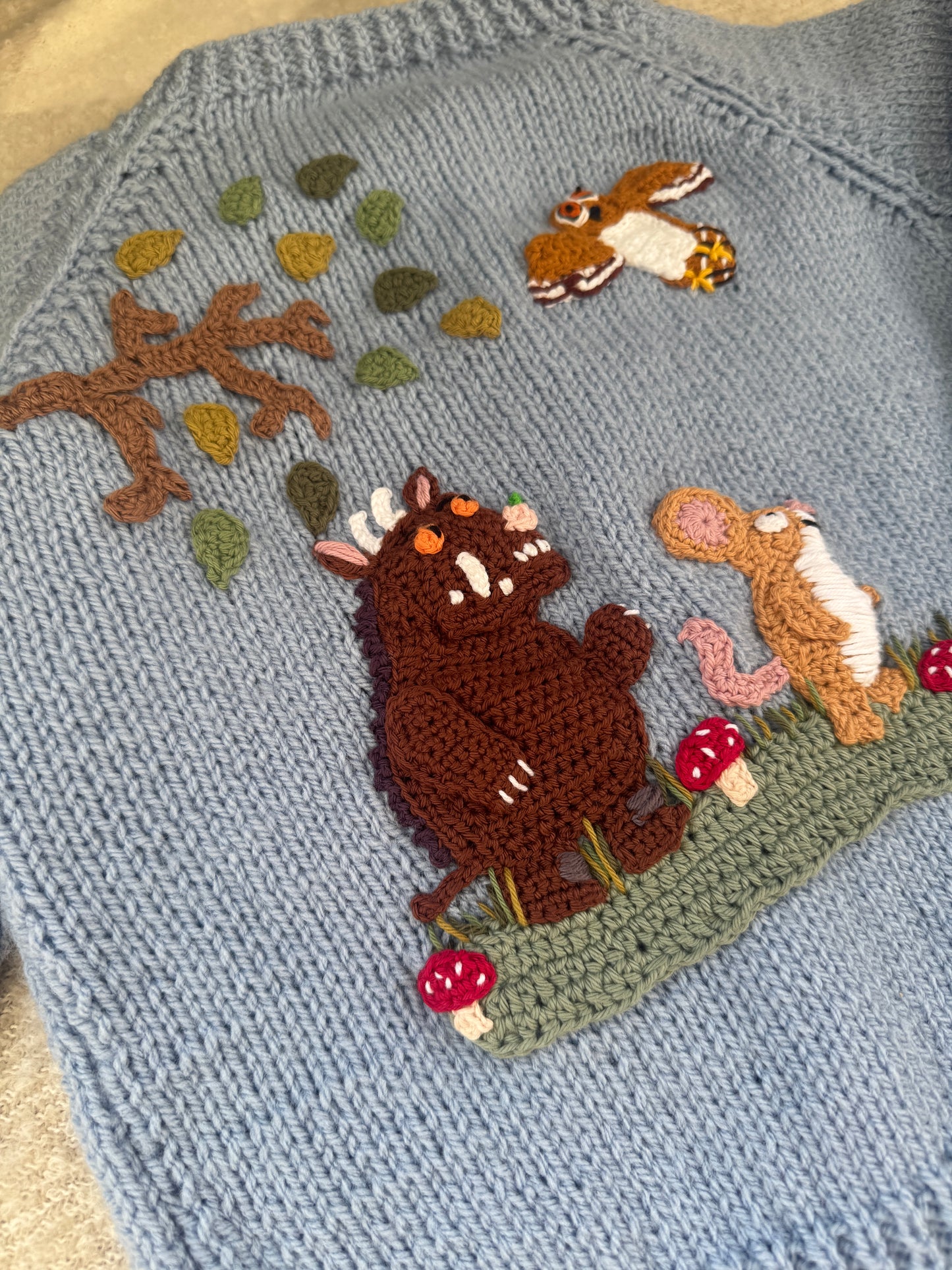 Oh help oh no! It’s the gruffalo 2-4 years cardigan