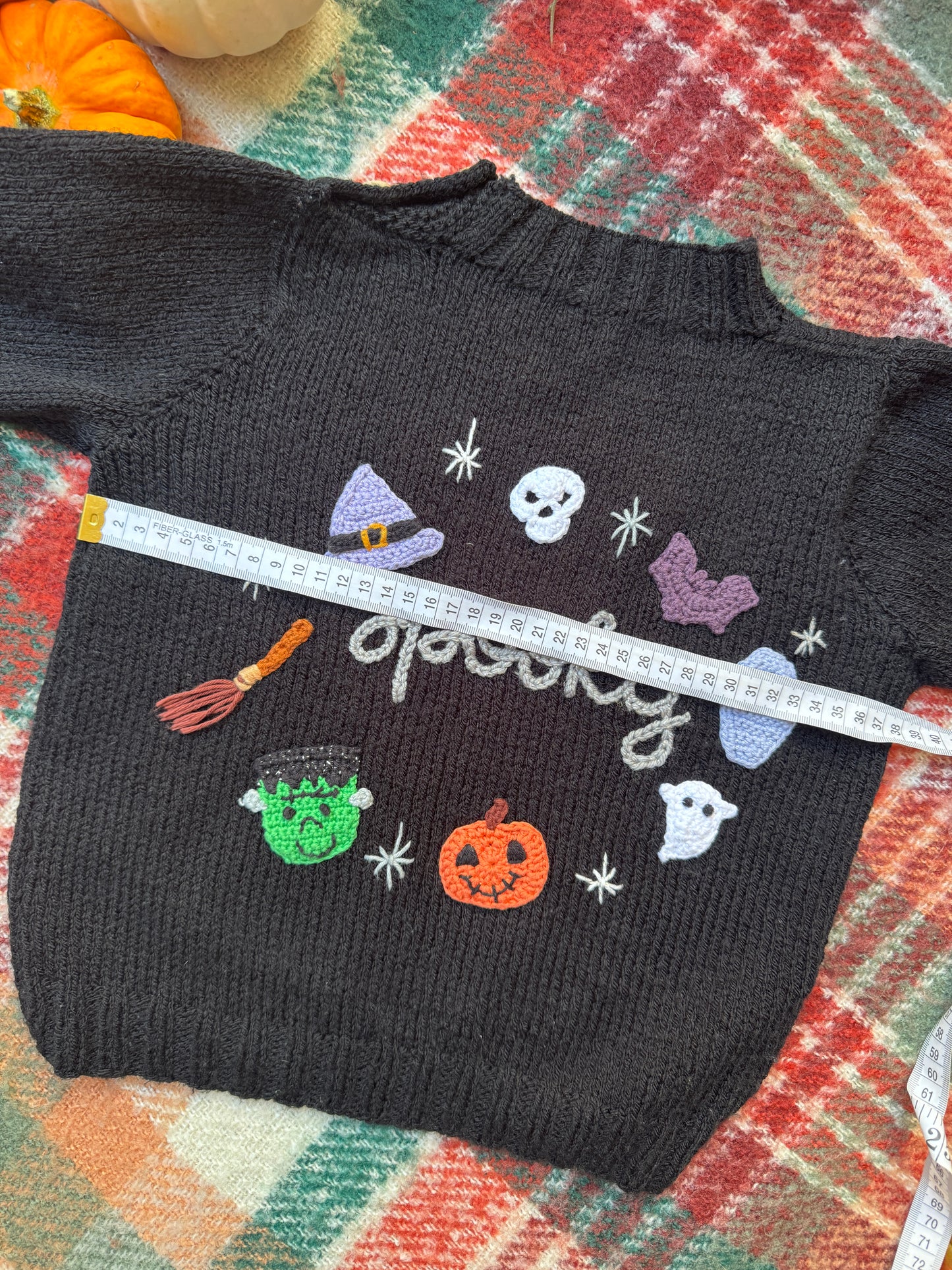 2-4 Years Spooky black jumper (preloved)