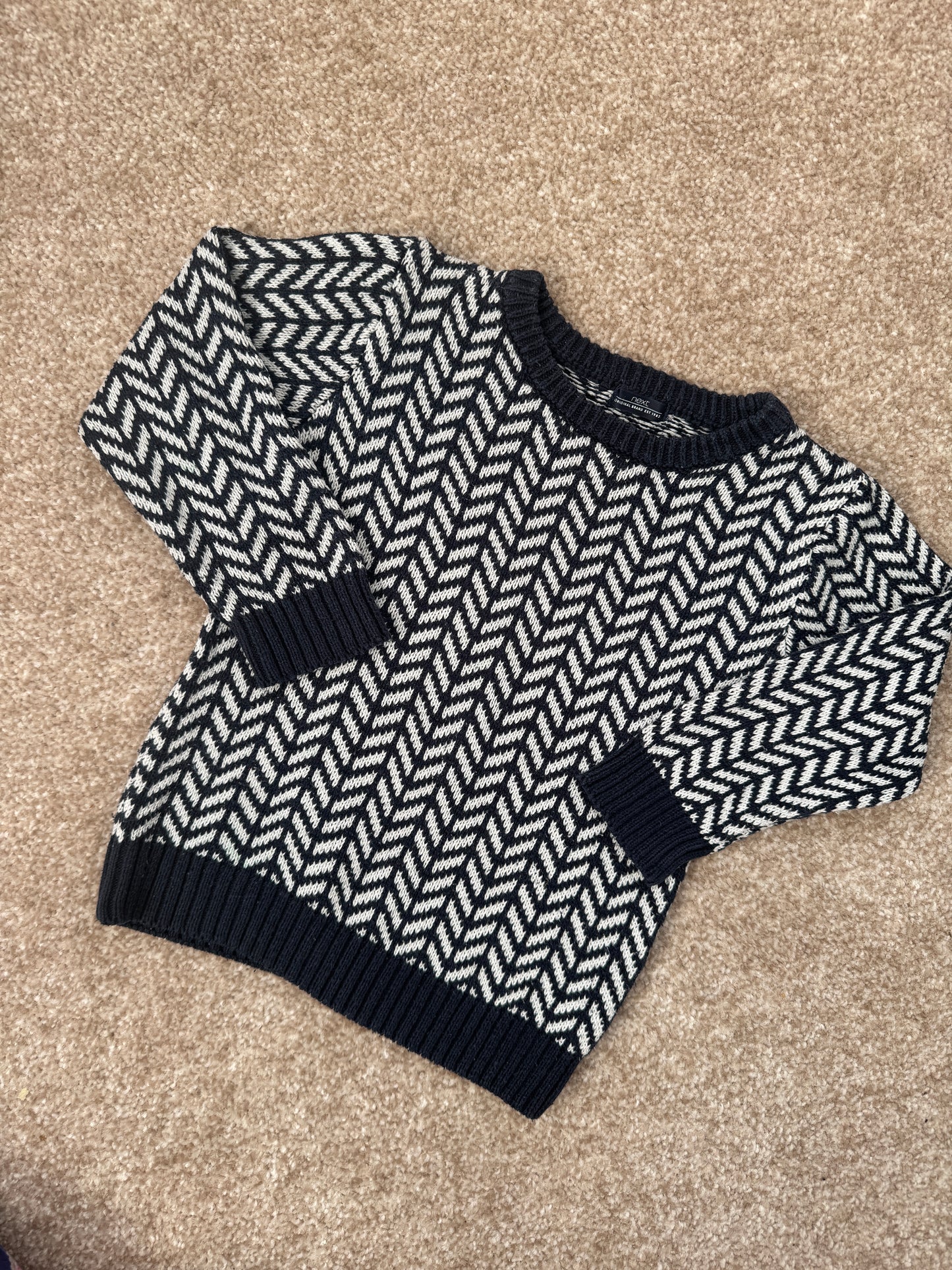 2-3 next navy/white jumper