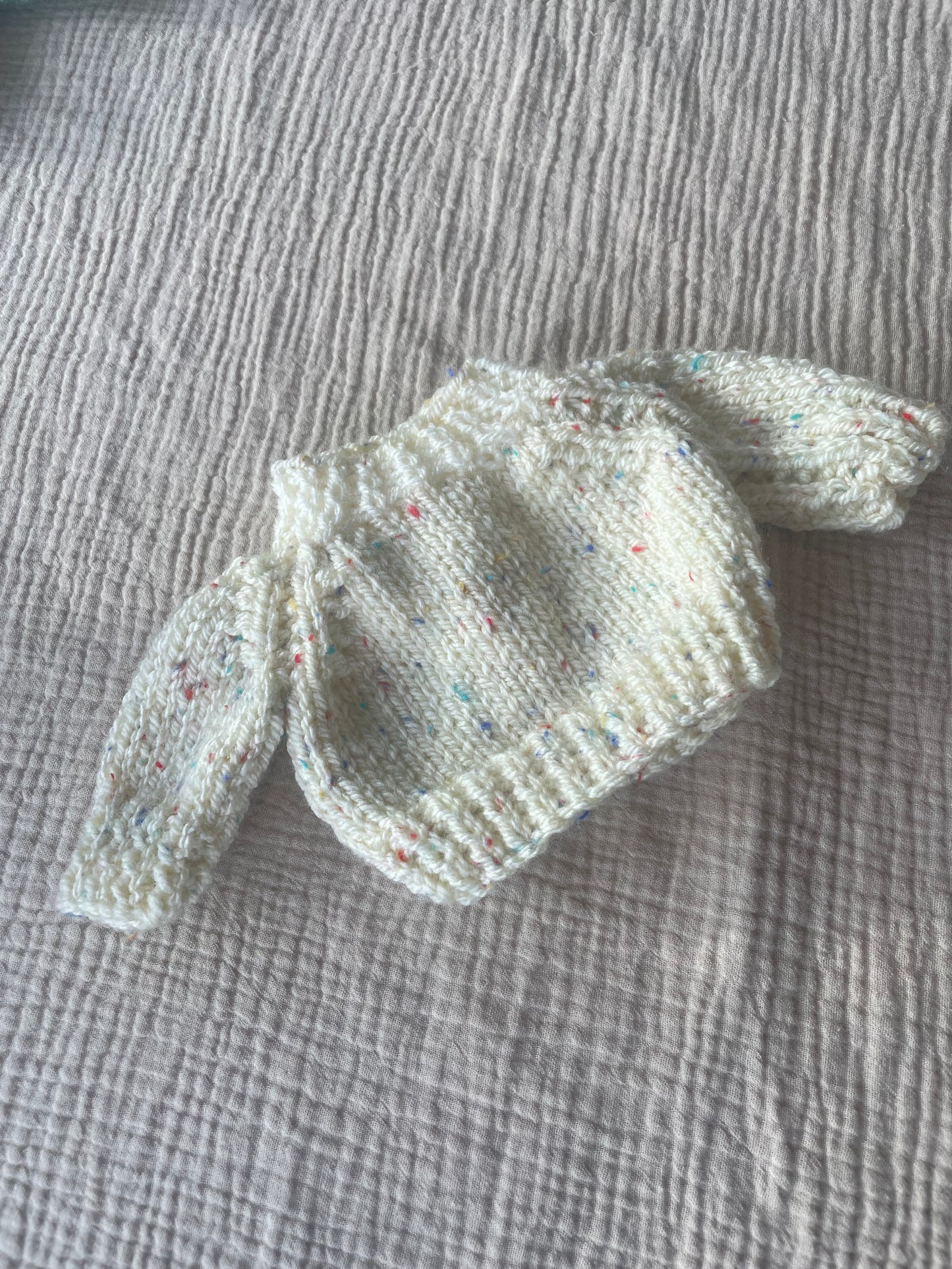 Medium jelly cat warm cream fleck jumper