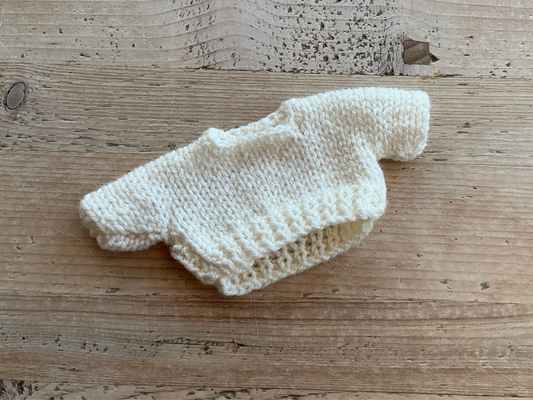 Small jelly cat cream jumper