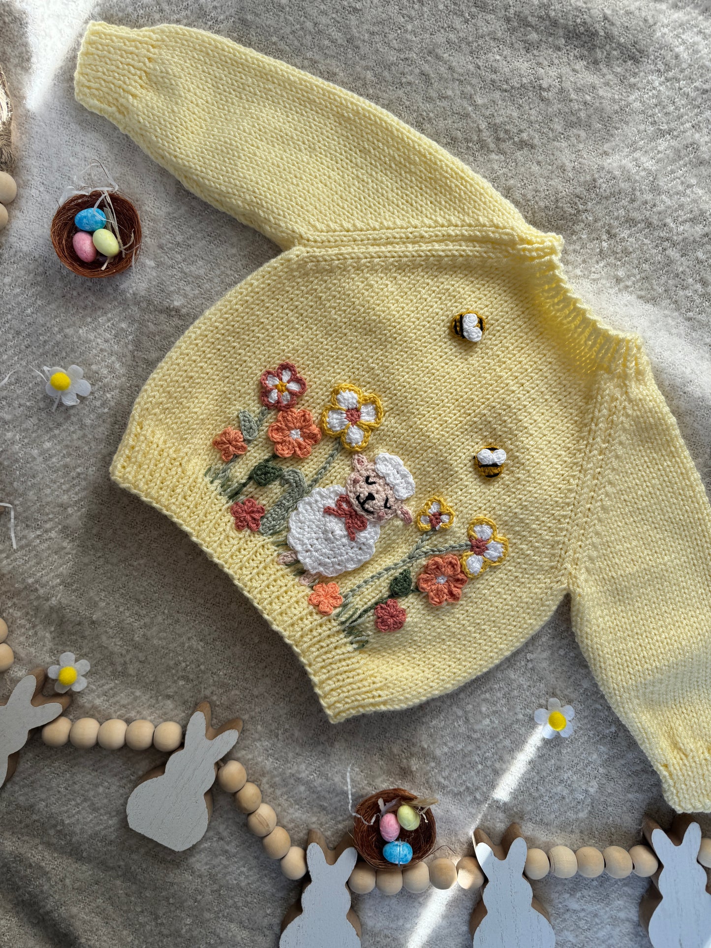 Sheep Applique Crochet Pattern + free flower patterns for Easter only!