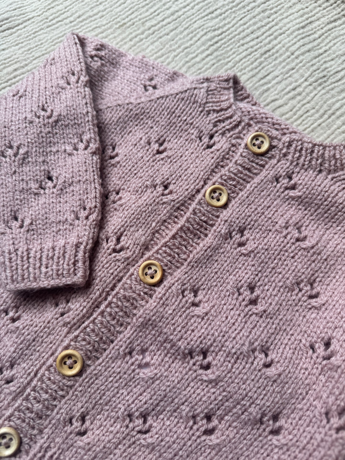 6-12m oyster pink cardigan