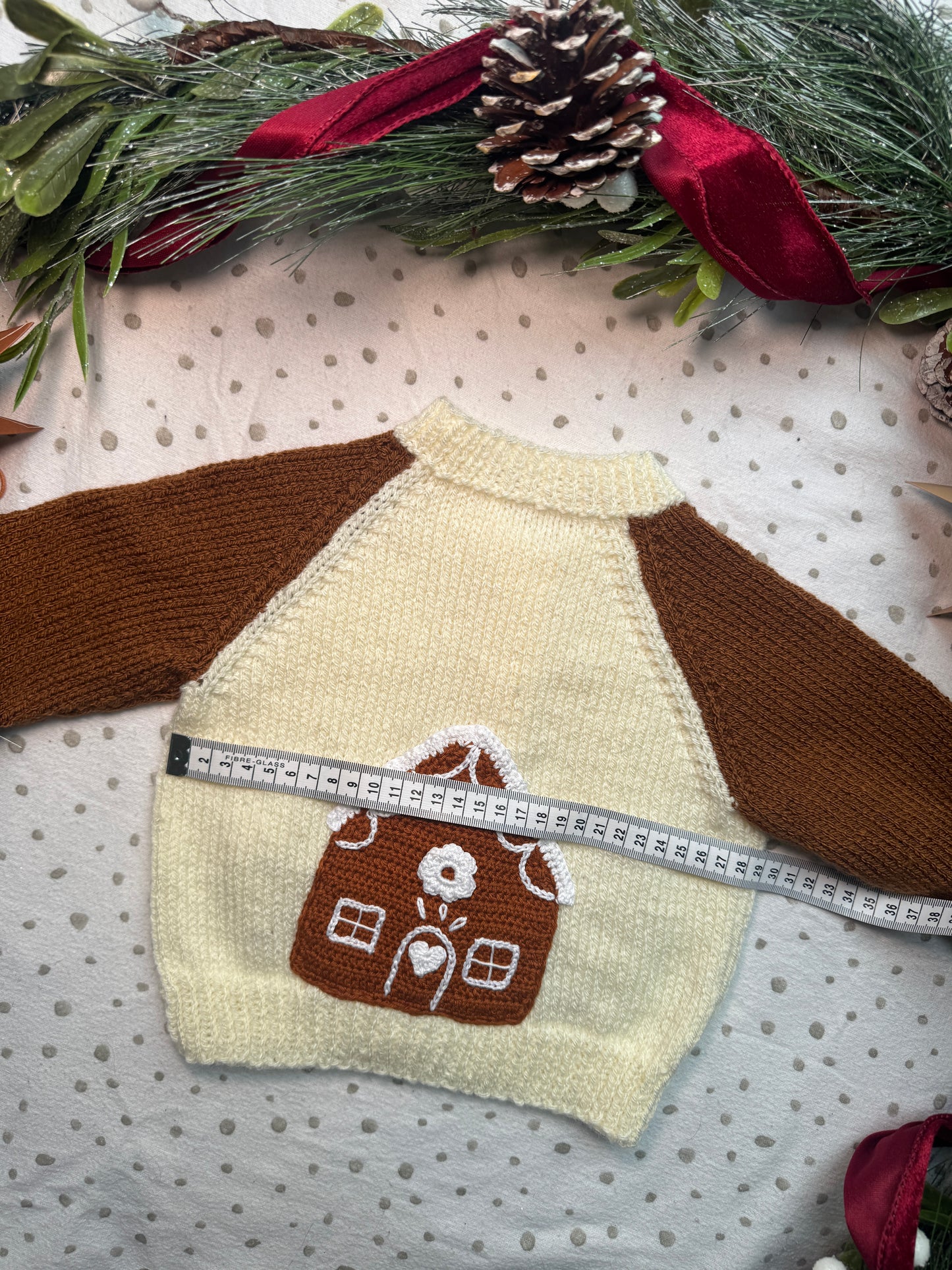 Gingerbread theme 9-12m gingerbread & cream cardigan