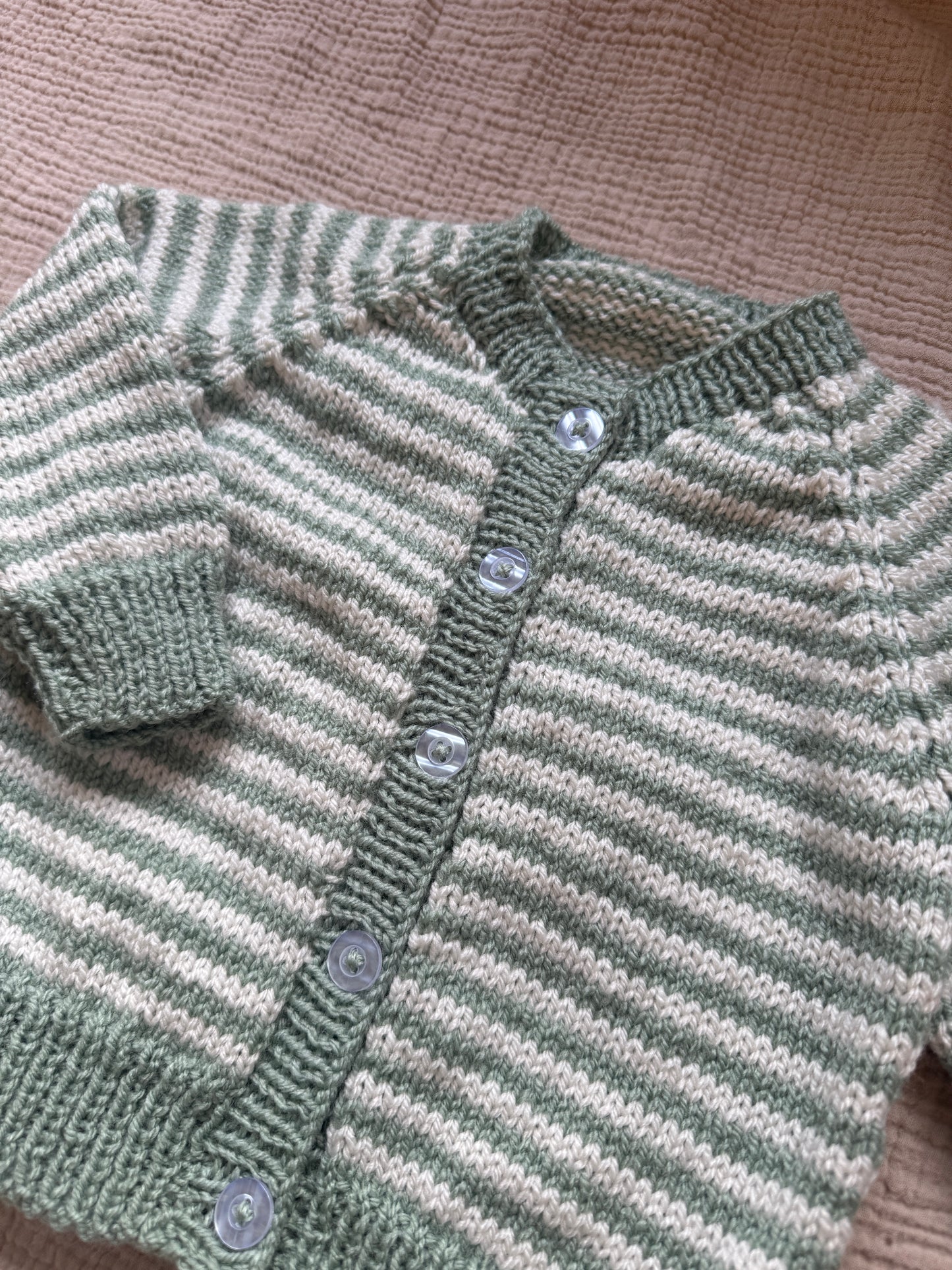 9-15m sage and cream cardigan